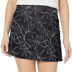 Carve Designs Suzanne Swim Beach Skirt South Point Black White Print